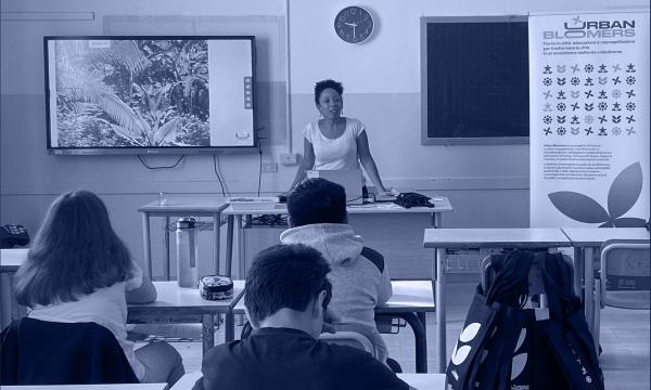Primo incontro alla Scuola media Carducci del Quartiere 1 del Comune di Firenze.